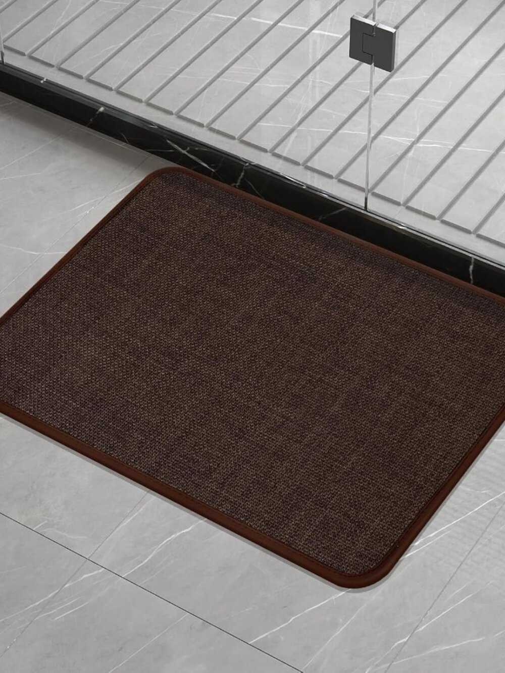 Bathroom Rug, Absorbent Bath Mat, Quick Dry, Non-Slip, 17x24 Inch, Brown